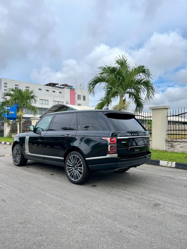 Thumbnail 10 of 2020 LAND ROVER Range Rover